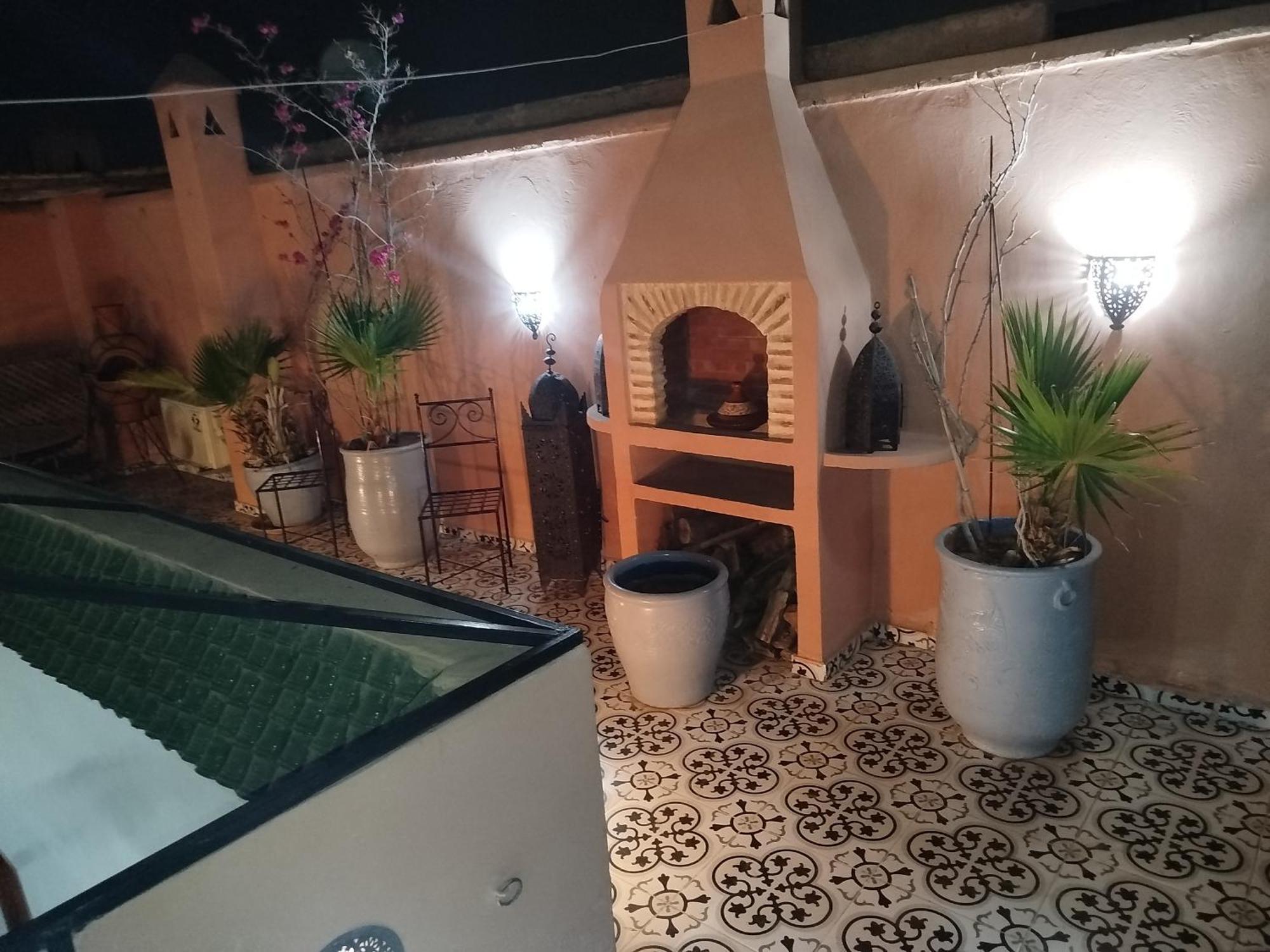 Riad Bab Lakhmiss Marrakesh Bagian luar foto