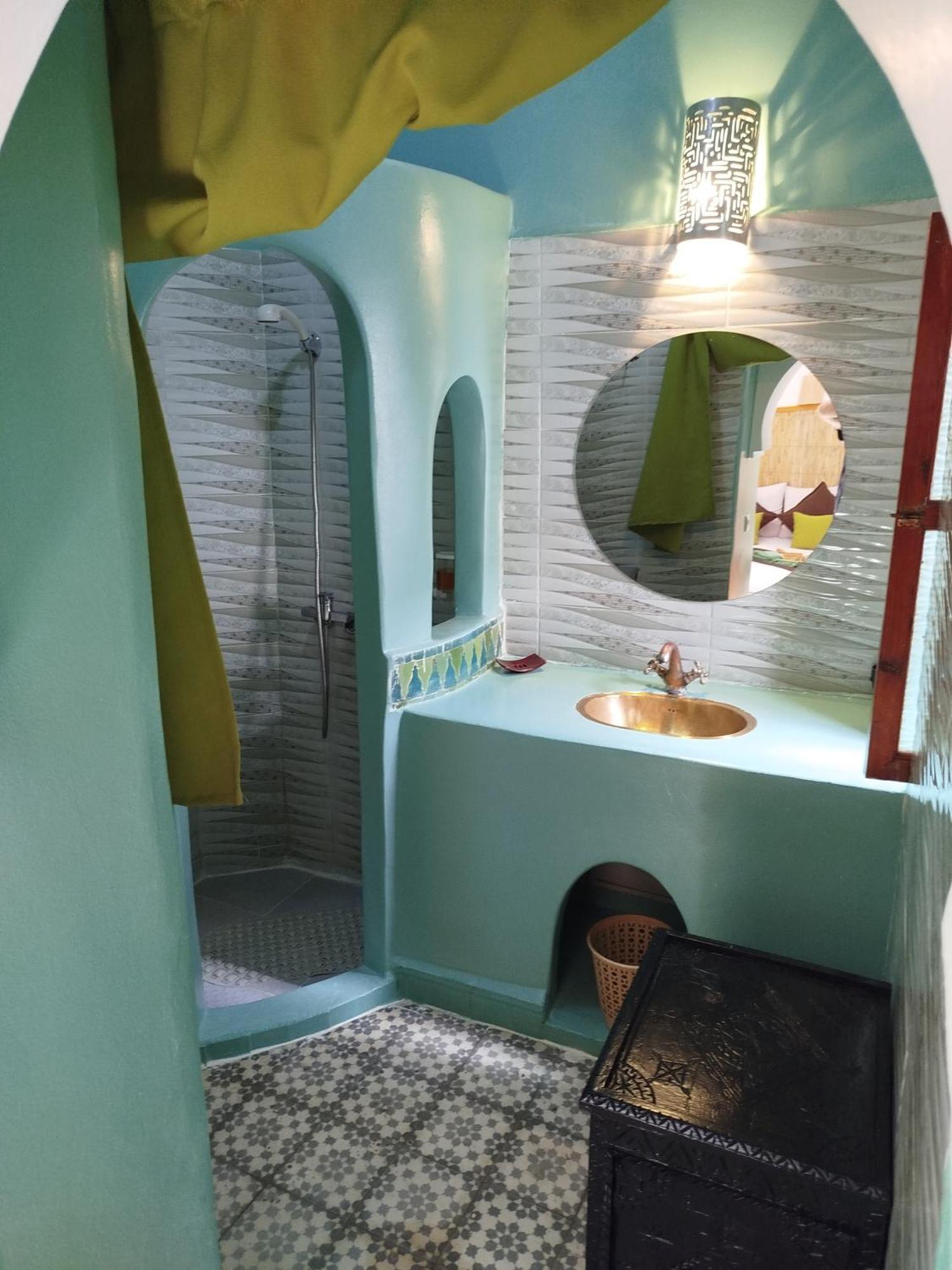 Riad Bab Lakhmiss Marrakesh Bagian luar foto